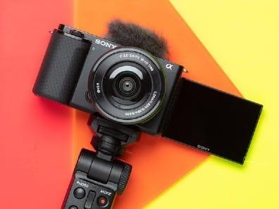 Whether you're a seasoned YouTuber, a burgeoning vlogger, or a social media influencer, having the right camera can significantly elevate the quality of your content. 