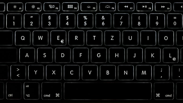 Build a Typing Practice Routine Around Accuracy and Everyday Tasks
